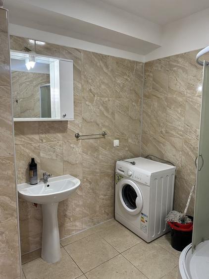 Apartament cu 2 camere decomandat în 9 Mai
