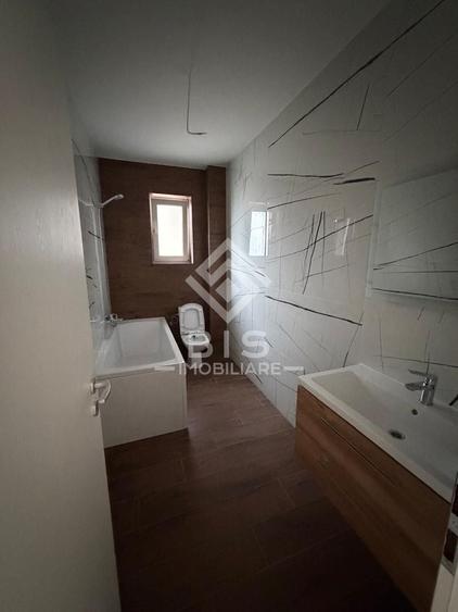 Apartament cu 2 camere decomandat în Cetății