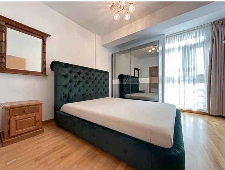 Apartament cu 3 camere semidecomandat, mobilat în Clucerului
