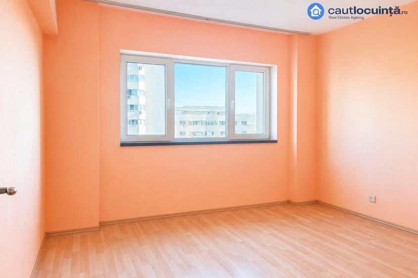 Apartament cu 3 camere în Pantelimon