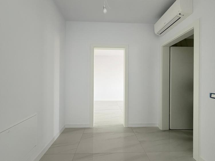 Apartament cu 2 camere decomandat în Torontalului