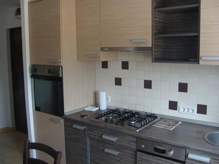 Apartament cu 2 camere semidecomandat în Circumvalațiunii