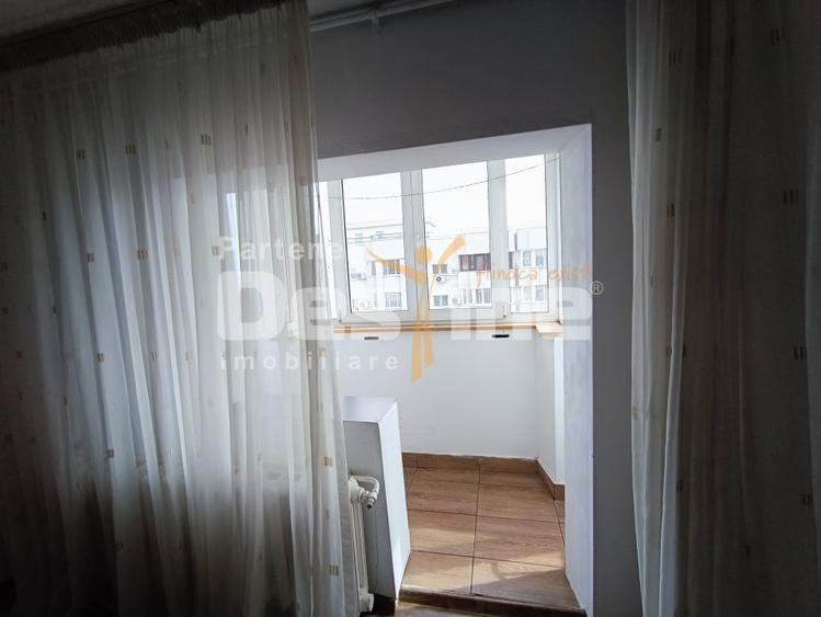 Apartament cu 3 camere decomandat în Vitan Mall