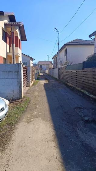Teren de vanzare intravilan 304mp - 1