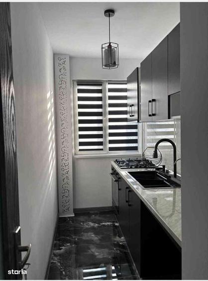 Apartament cu 3 camere semidecomandat, mobilat în Exercițiu