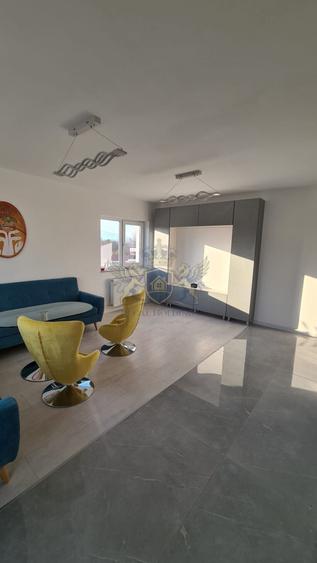 Apartament cu 2 camere decomandat în 13 Decembrie