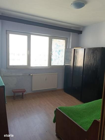 Apartament cu 3 camere în Morarilor