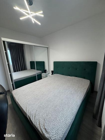 Apartament cu 4 camere în Militari