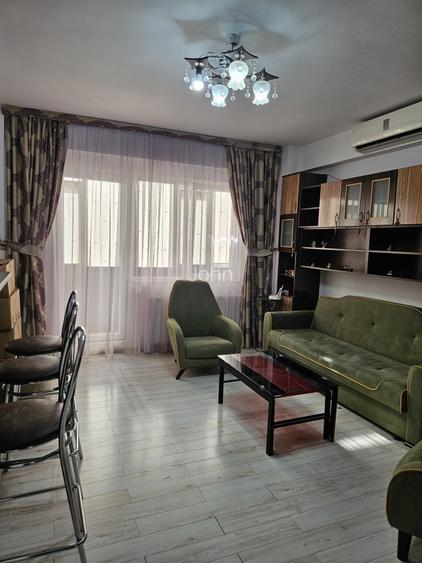 Inchiriez apartament 3 camere Dobroesti str Marului