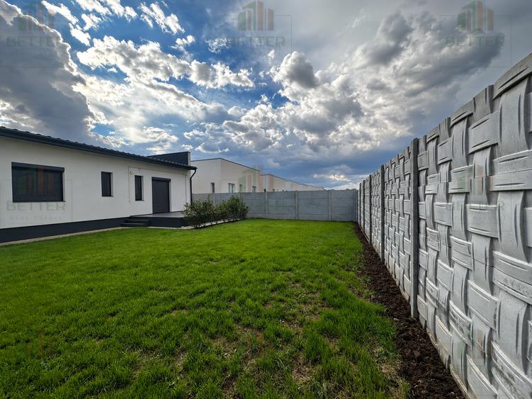 Casă individuală cu 4 camere cu Teren 412 Mp în Berceni