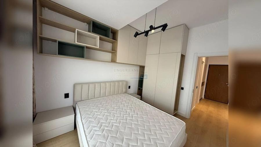 Apartament cu 2 camere decomandat în Florești