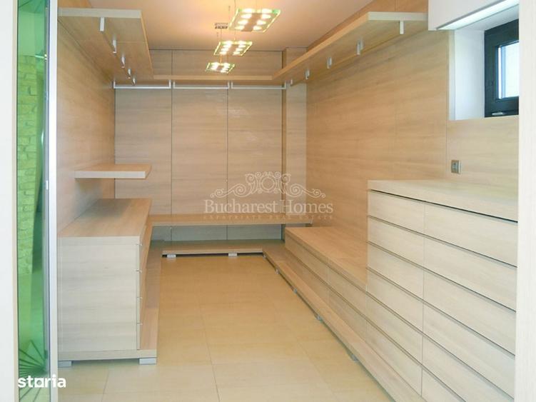 Casă cu 4 camere în Tunari