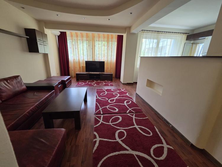 Apartament cu 3 camere decomandat în Gheorgheni