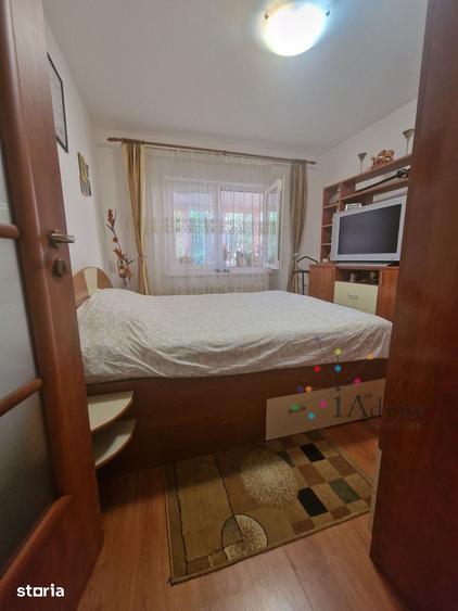 Apartament cu 3 camere în Florilor