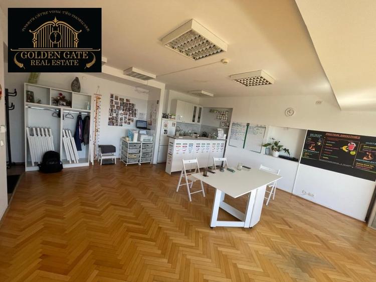Apartament cu 2 camere semidecomandat, mobilat în Universitate