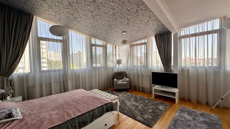Apartament cu 7 camere decomandat, mobilat în Bucureștii Noi