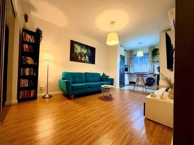 Apartament cu 2 camere semidecomandat în Central