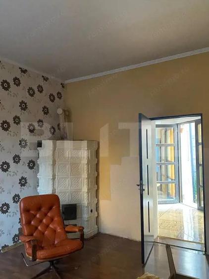 Casă cu 10 camere cu Teren 414 Mp în Cetate