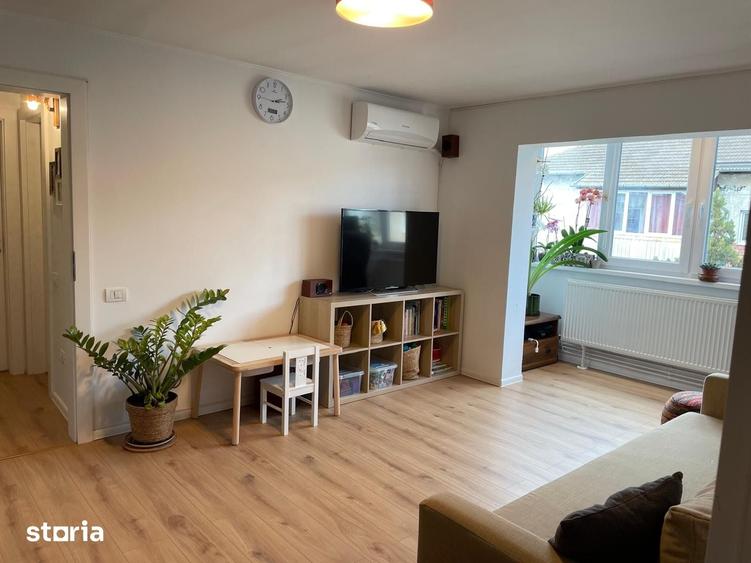 Apartament cu 2 camere semidecomandat în Girocului