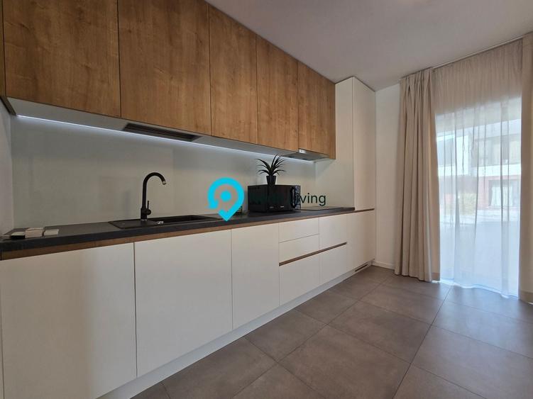 Duplex cu 5 camere cu Canalizare în Nord-Vest