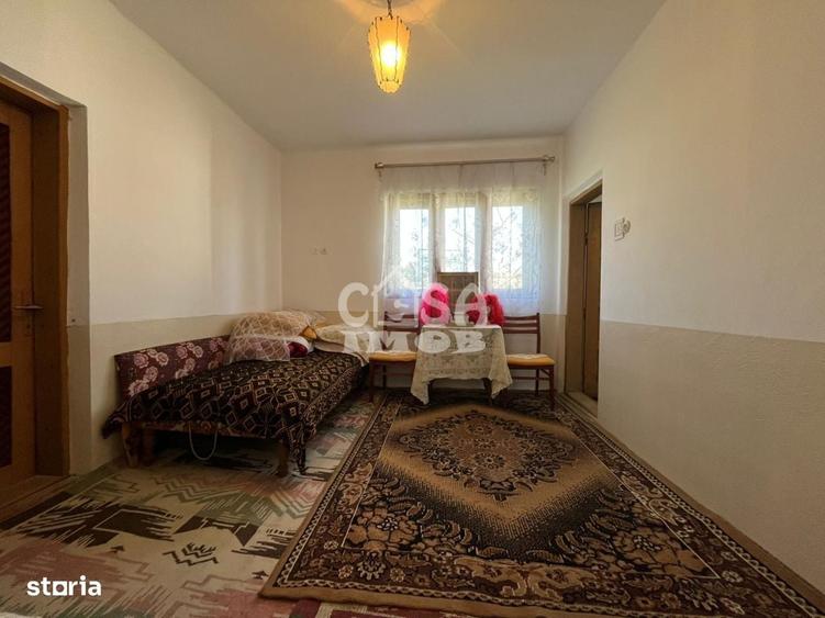 Casă cu 4 camere în Căprioru