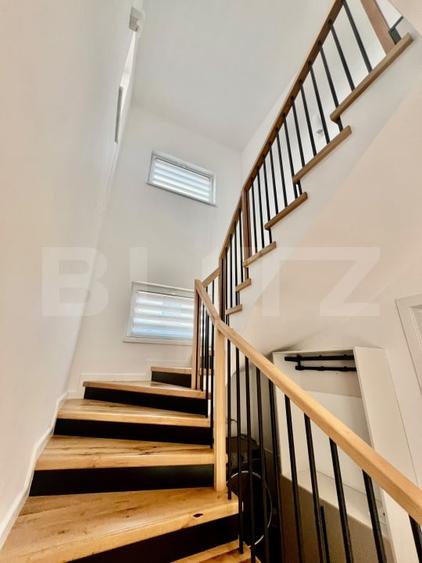 Duplex cu 5 camere cu Canalizare în Florești