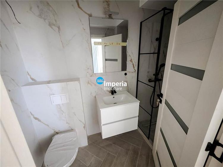 Apartament cu 3 camere decomandat în Copou