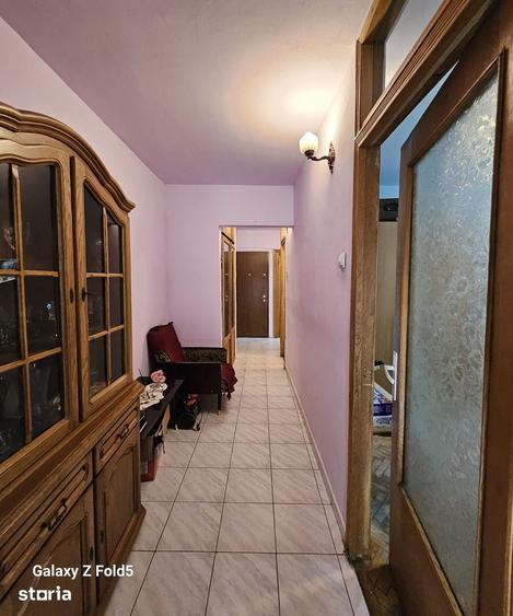 Apartament cu 3 camere în Calea Aradului