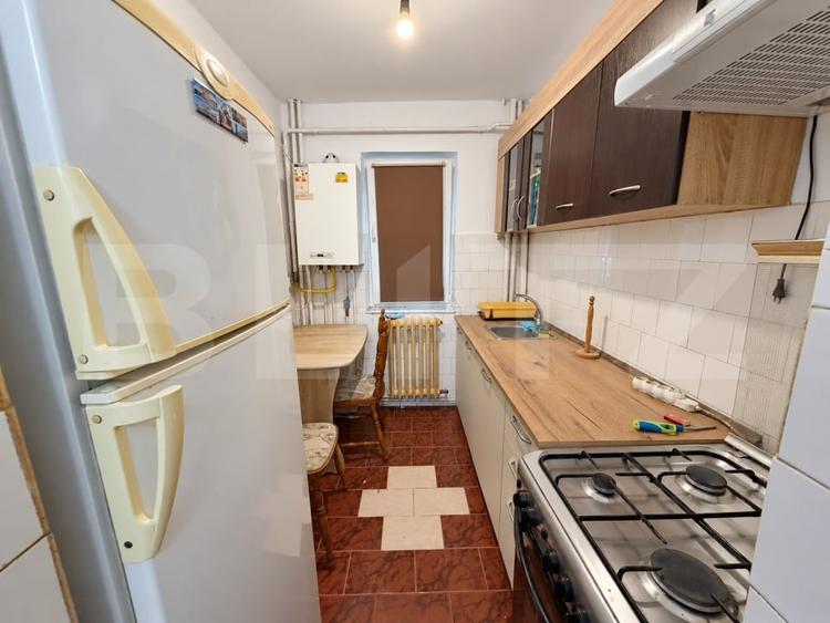 Apartament cu 2 camere semidecomandat, mobilat în Canta
