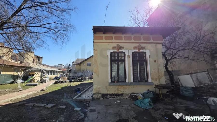 Casă cu 3 camere cu Teren 1000 Mp în Armeneasca