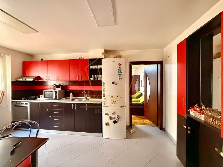 Apartament cu 2 camere semidecomandat în Complex Studențesc