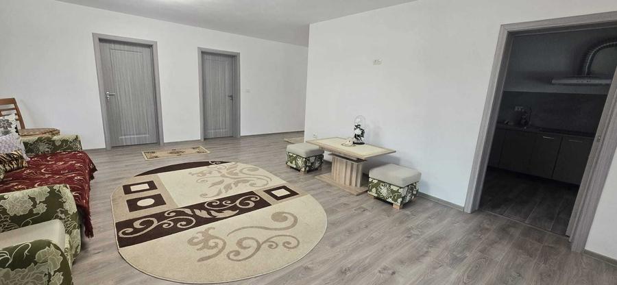 Casă cu 4 camere în Trifești