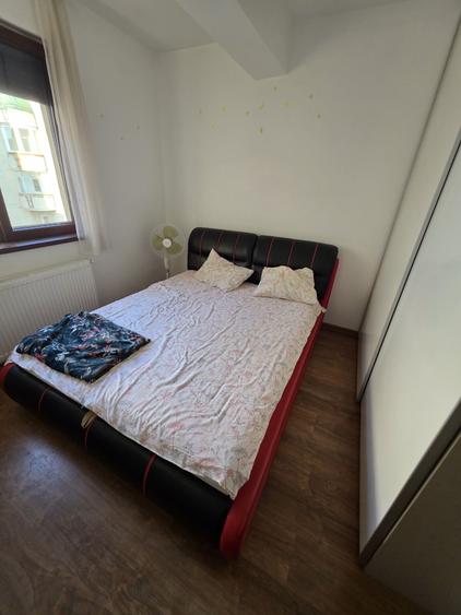 Room Available Modern Apartment near Plaza Romania & Lujerului Metro - 4