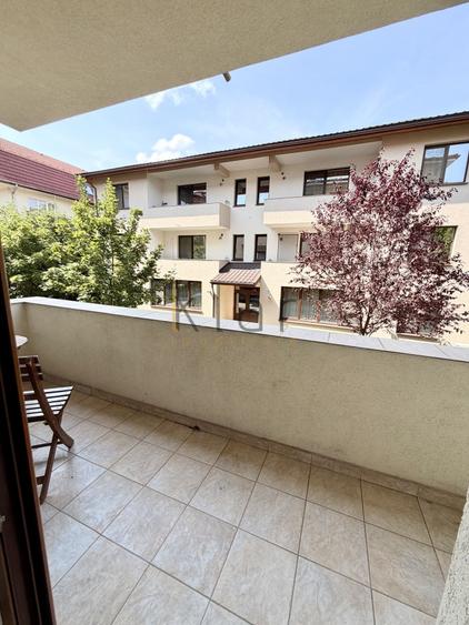 Apartament cu 2 camere semidecomandat, mobilat în Zorilor