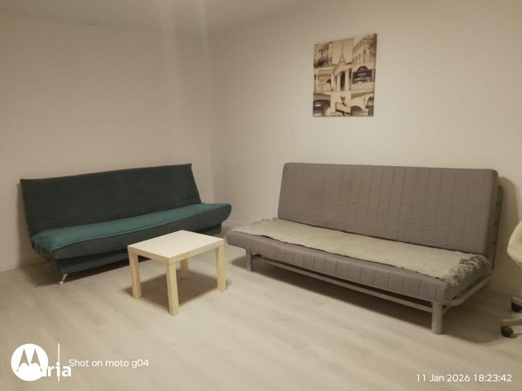Apartament cu 3 camere în 1 Mai