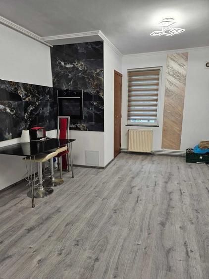 Vand sau inchiriez apartament 3 camere, Tg. Mures, Tudor - 2