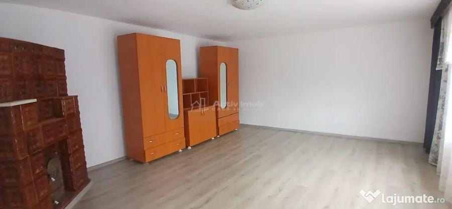 Casa 8 camere de Valea Voievozilor Targoviste 653mp teren - Targoviste (Dambovita) - 1