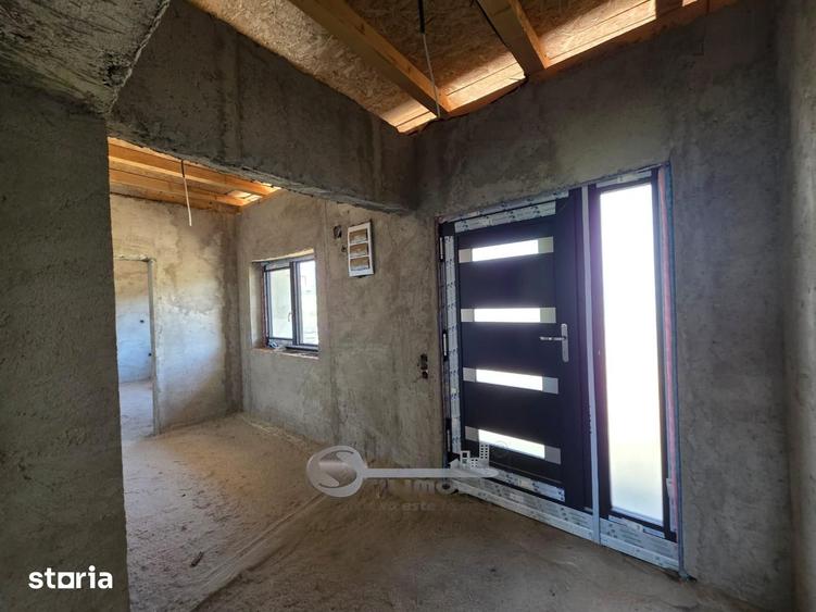 Casă cu 3 camere cu Teren 459 Mp în Miroslava