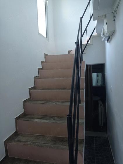 Casă cu 3 camere cu Teren 60 Mp în Elisabetin