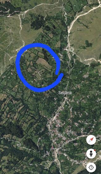 Teren de 1300 mp, în Secăria