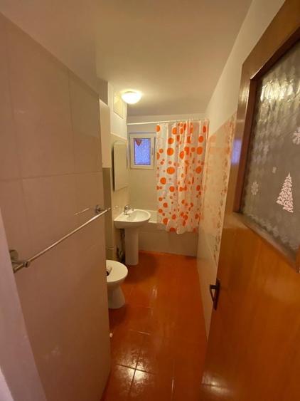 Garsonieră decomandată în Lujerului