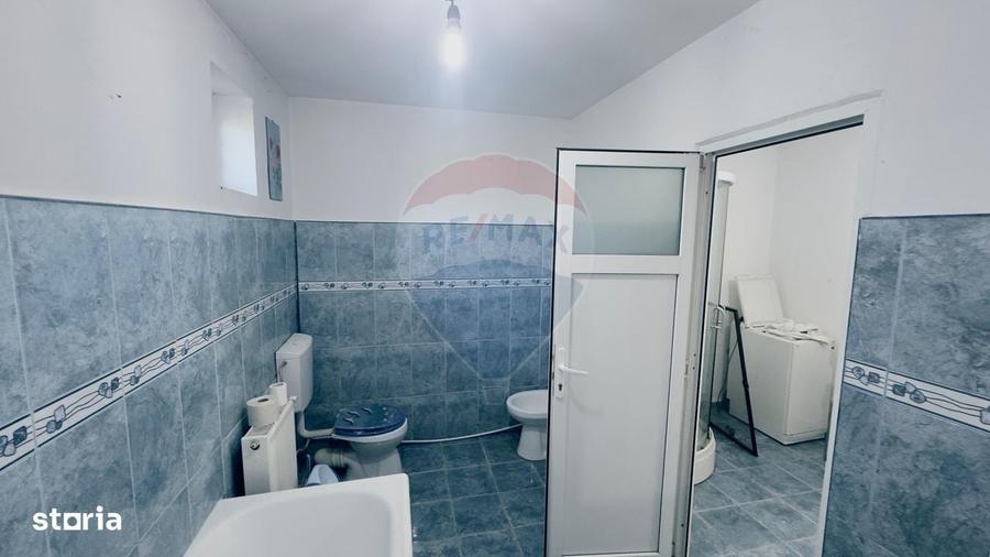 Casă cu 4 camere în Central