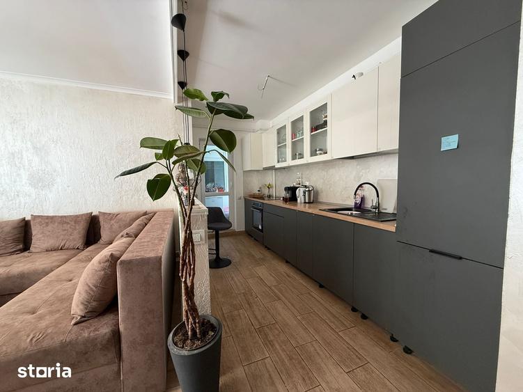 Apartament cu 3 camere semidecomandat în Chiajna