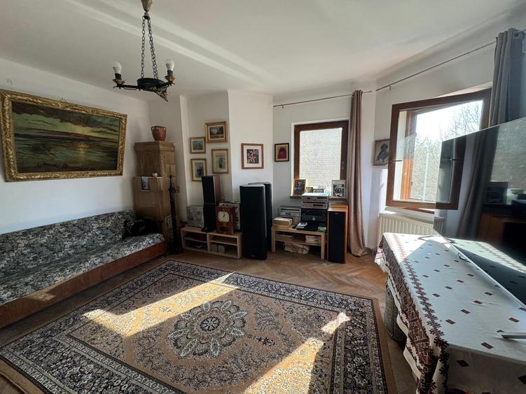 Vanzare apartament patru camere vila D+P+1+pod curte Cotroceni metrou Eroilor - 5