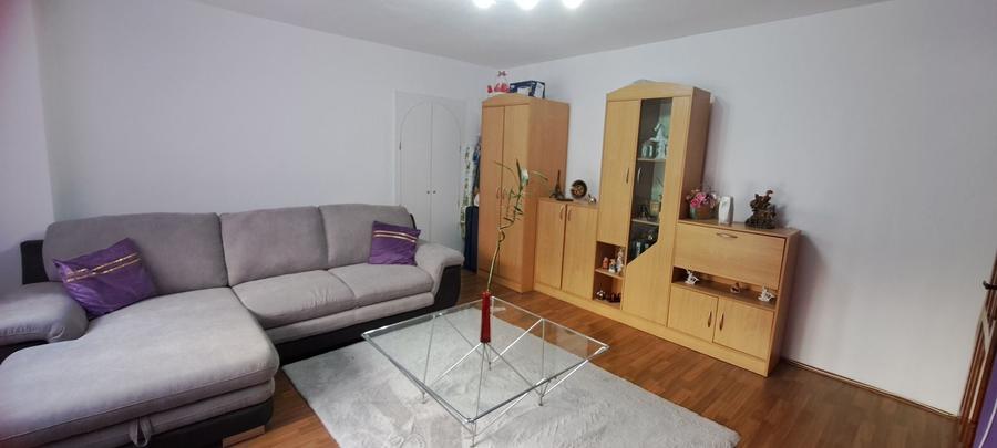 Apartament cu 2 camere nedecomandat în Central
