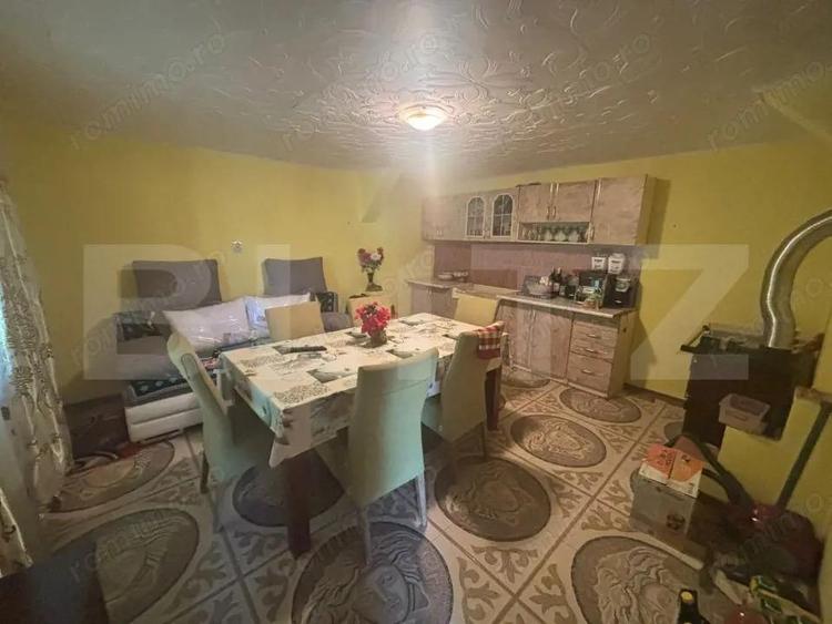 Casă cu 4 camere cu Teren 1300 Mp în Cizer