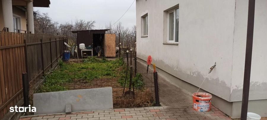 Casă cu 4 camere cu Teren 200 Mp în Iris