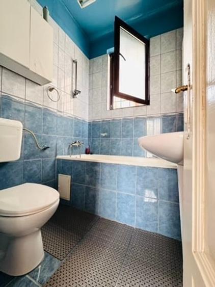 Apartament cu 4 camere semidecomandat, mobilat în Unirii