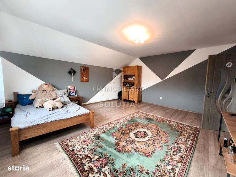 Casă cu 4 camere în Săsar