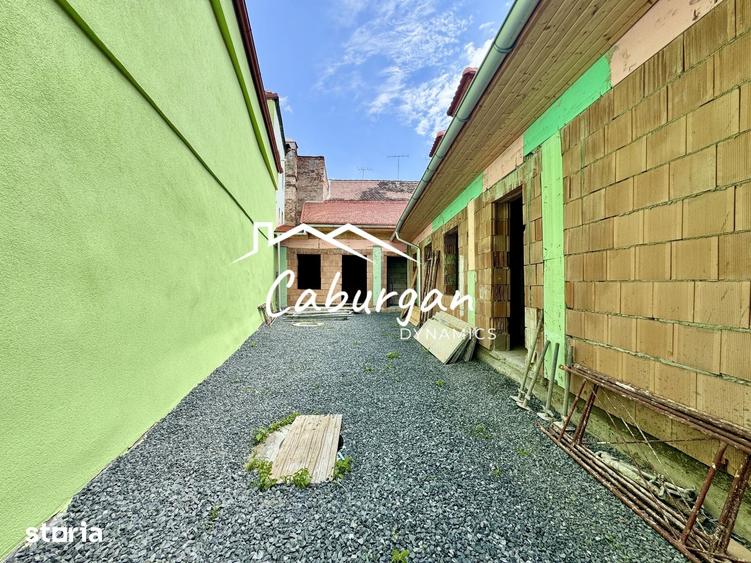 Casa singur in curte, compusa din 6 studio-uri in Centrul Istoric - 12